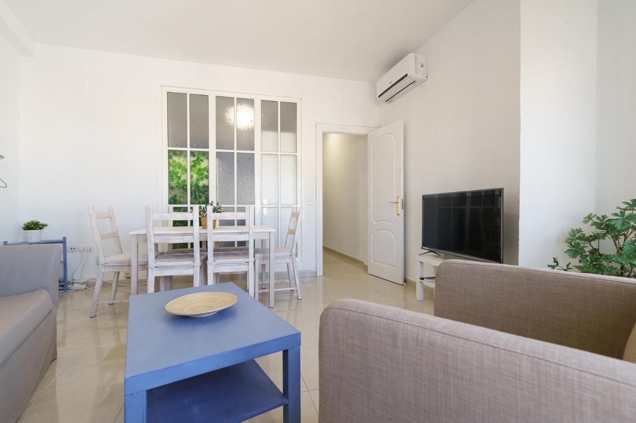 Maisuit Apartment Malaga City Center Ngoại thất bức ảnh