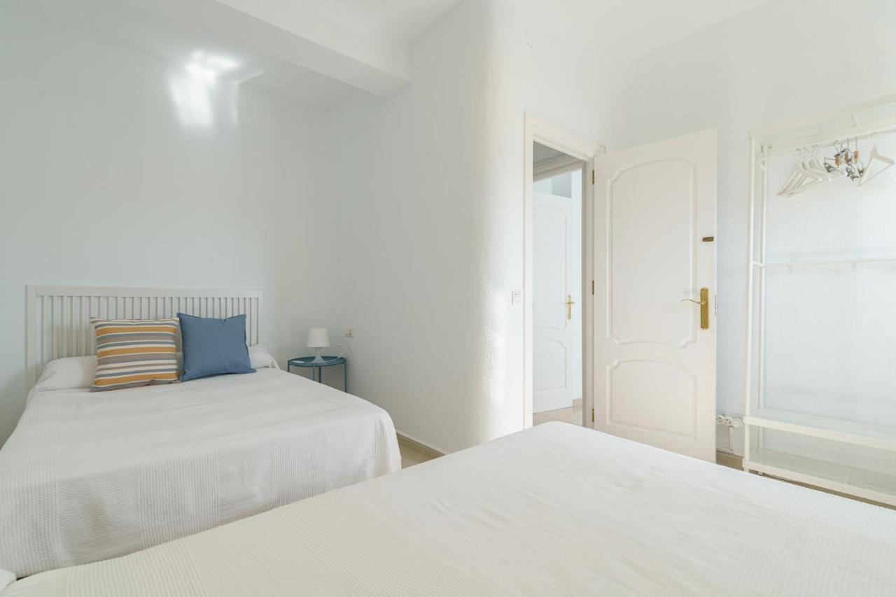 Maisuit Apartment Malaga City Center Ngoại thất bức ảnh